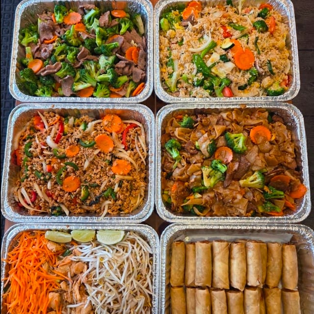 Entrée Catering Tray.