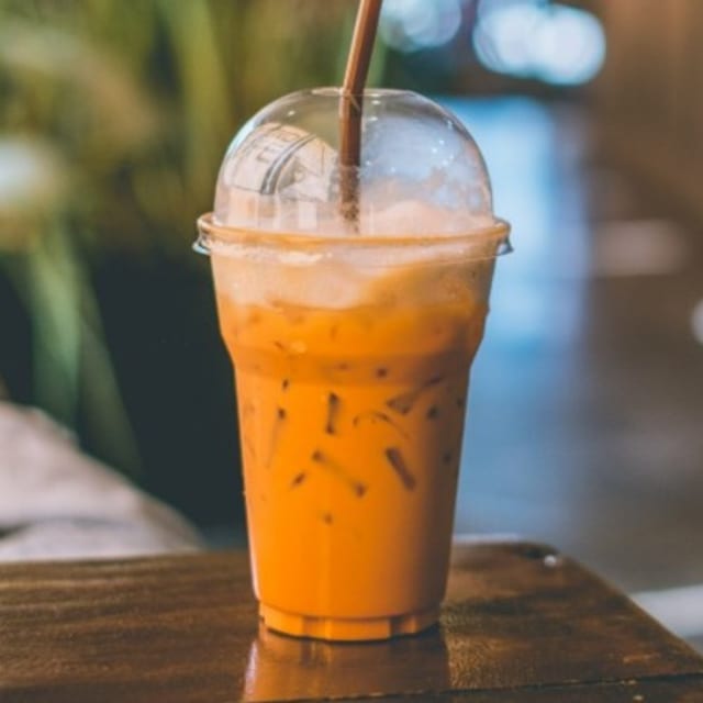 Thai Iced Tea "Cha - Tra - Mue".